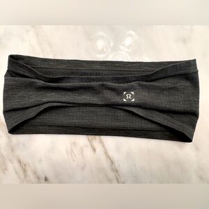Lululemon Metal Vent Wide Headband